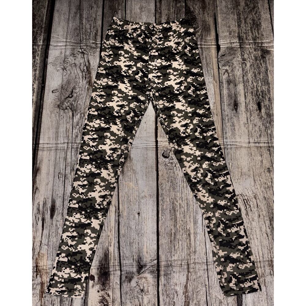 Womens Green Camouflage Leggings Size Small